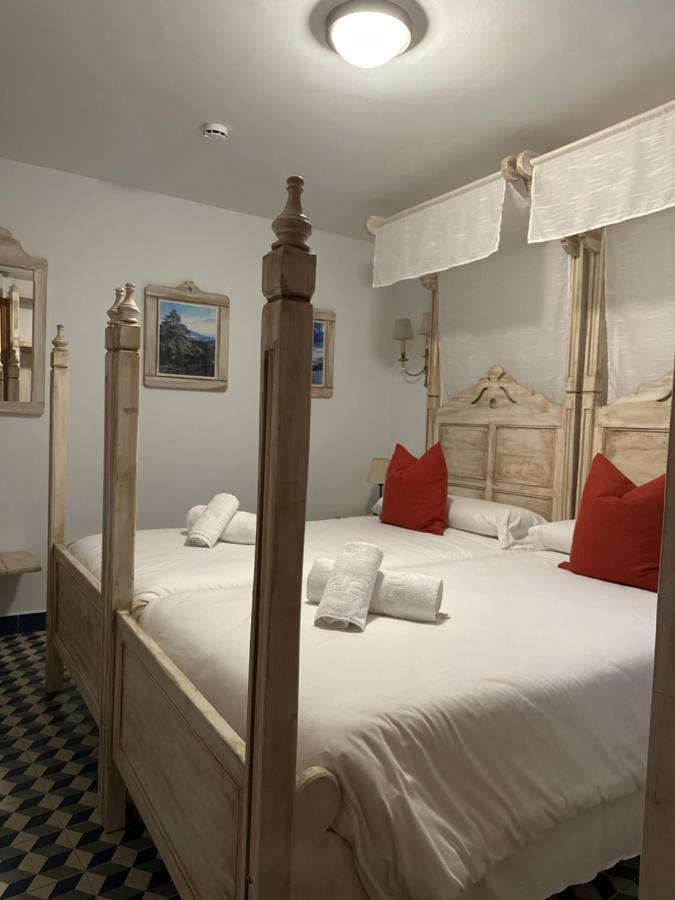 Hostal Moon Толокс Екстериор снимка