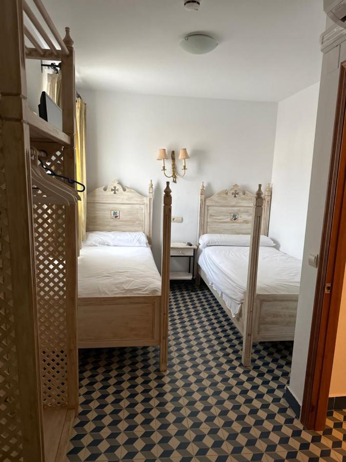Hostal Moon Толокс Екстериор снимка