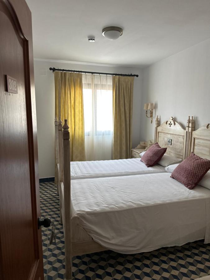 Hostal Moon Толокс Екстериор снимка